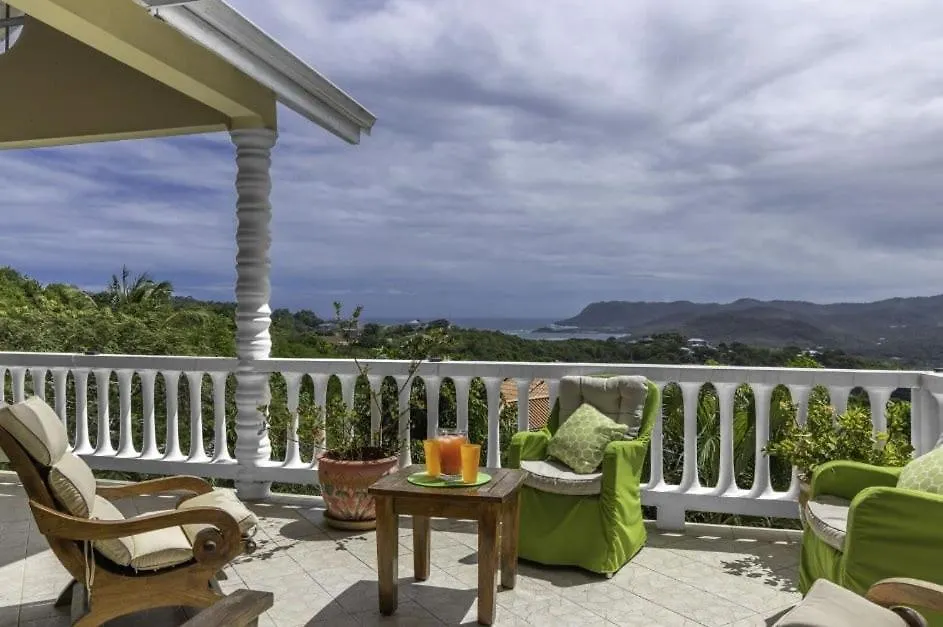 Beautiful 5-Bed Villa With Views And Pool - Decaj Villa Cap Estate 0*,